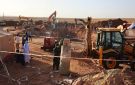 الجزائر تعلن انتشال الطفل أيوب متوفى بعد 4 أيام من سقوطه في بئر