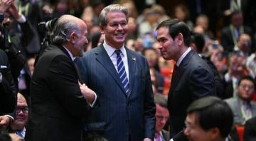 بيسنت يدعو اليابان إلى السماح للبنك المركزي بمكافحة التضخم بيسنت يدعو اليابان إلى السماح للبنك المركزي بمكافحة التضخم