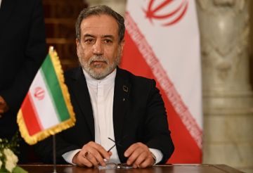 عراقجي يعلن عن بدء دبلوماسية المحافظات مع الدول الجارة عراقجي يعلن عن بدء دبلوماسية المحافظات مع الدول الجارة