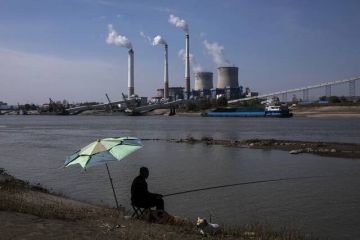 إنتاج الكهرباء في الصين يقفز لأعلى مستوى في 20 شهرا إنتاج الكهرباء في الصين يقفز لأعلى مستوى في 20 شهرا