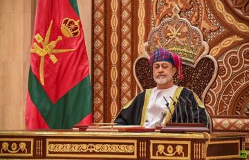 عمان تحتفل بالعيد الوطني بفعاليات واسعة وRT تنقل الأجواء الساحرة عمان تحتفل بالعيد الوطني بفعاليات واسعة وRT تنقل الأجواء الساحرة