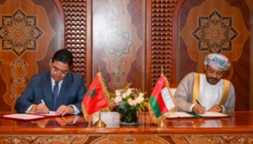 سلطنة عمان والمغرب توقعان 4 مذكرات تفاهم في مجالات الطاقة المتجددة والتحول الرقمي