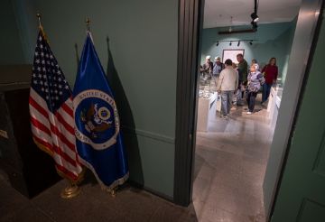 الإعلام الإيراني يعلق على فيديو تدور أحداثه قرب سفارة طهران في واشنطن الإعلام الإيراني يعلق على فيديو تدور أحداثه قرب سفارة طهران في واشنطن