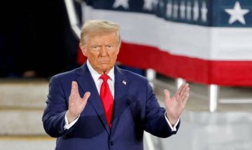 إدارة ترامب تشدد القيود علي رخص القيادة التجارية لغير الأمريكيين إدارة ترامب تشدد القيود علي رخص القيادة التجارية لغير الأمريكيين