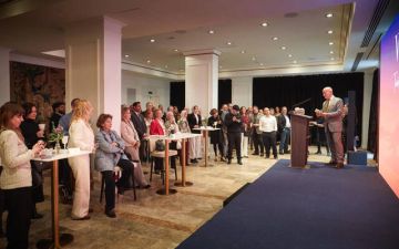 سلطنة عمان تحصد جائزة الوجهة السياحية الصاعدة لعام 2026 في إسبانيا