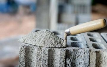 تراجع أرباح أسمنت عمان السنوية بضغط المصروفات