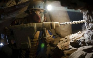 الفجر العالمية تتحول لأرباح نصف سنوية مع نمو الإيرادات