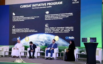برنامج وطني عماني لتطوير قمر صناعي بقدرات الذكاء الاصطناعي