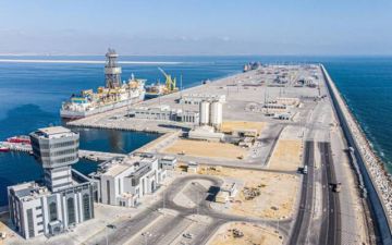 قطر تدين الهجمات الإيرانية على ميناء الدقم في عمان