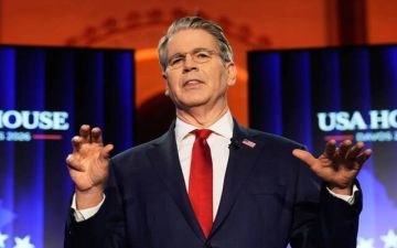 وزير الخزانة الأمريكي يتوقع إعادة فتح مضيق هرمز قريبا