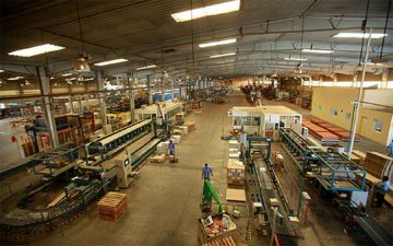 أرباح الأنوار للسيراميك تتراجع في الربع الأول من 2026