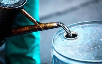 متوسط سعر نفط عمان يتراجع 15.57 بالعقود الآجلة تسليم يونيو