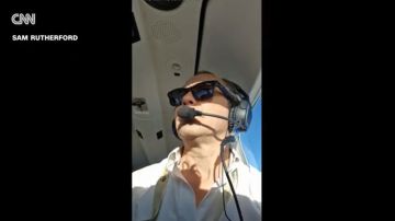 توتر في الجو فوق بحر العرب.. ماذا حدث عندما اكتشفت طائرة صغيرة أنها قرب حاملة طائرات أمريكية بمنطقة حرب؟ توتر في الجو فوق بحر العرب.. ماذا حدث عندما اكتشفت طائرة صغيرة أنها قرب حاملة طائرات أمريكية بمنطقة حرب؟