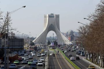 ترامب يؤجل الهجوم على إيران بعد توسط السعودية والإمارات وقطر ترامب يؤجل الهجوم على إيران بعد توسط السعودية والإمارات وقطر