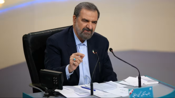 أمين المجلس الأعلى للأمن القومي الإيراني يجدد شروط طهران لفتح مضيق هرمز أمين المجلس الأعلى للأمن القومي الإيراني يجدد شروط طهران لفتح مضيق هرمز