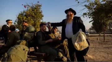 تقرير يكشف: تلقين جنود الاحتلال أيديولوجيا دينية متطرفة قبل خدمتهم  تقرير يكشف: تلقين جنود الاحتلال أيديولوجيا دينية متطرفة قبل خدمتهم