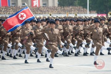 جندي من كوريا الشمالية ينشق إلى الجنوب جندي من كوريا الشمالية ينشق إلى الجنوب