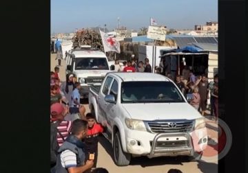 اسرائيل تسمح لحماس بدخول منطقة الخط الأصفر برفقة الصليب الأحمر للبحث عن جثث الاسرى اسرائيل تسمح لحماس بدخول منطقة الخط الأصفر برفقة الصليب الأحمر للبحث عن جثث الاسرى