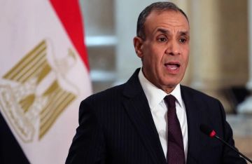 سنتفاوض.. ماذا قال وزير الخارجية المصري عن نزع سلاح حماس وحكمها غزة؟ سنتفاوض.. ماذا قال وزير الخارجية المصري عن نزع سلاح حماس وحكمها غزة؟