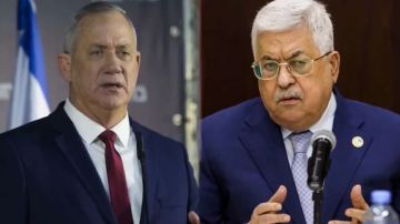 محمود عباس يصدر إعلانا دستوريا يحدد من سيخلفه في منصبه في حالة شغوره محمود عباس يصدر إعلانا دستوريا يحدد من سيخلفه في منصبه في حالة شغوره