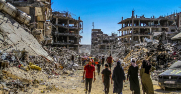 مسؤول أممي: نطاق الدمار بغزة لا يمكن تصديقه وخطتنا الإغاثية واسعة مسؤول أممي: نطاق الدمار بغزة لا يمكن تصديقه وخطتنا الإغاثية واسعة