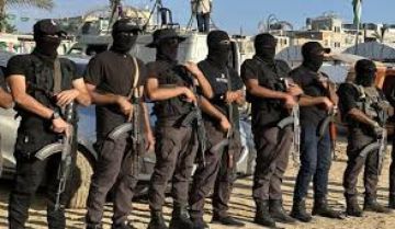 المغني لـفلسطين أون لاين: العشائر تقف خلف الأجهزة الأمنية لحفظ الأمن ومحاسبة المتخابرين بغزة المغني لـفلسطين أون لاين: العشائر تقف خلف الأجهزة الأمنية لحفظ الأمن ومحاسبة المتخابرين بغزة