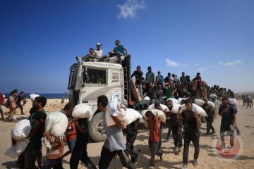 بيان لـ41 منظمة بغزة: إسرائيل تواصل رفض دخول المساعدات المنقذة للحياة بيان لـ41 منظمة بغزة: إسرائيل تواصل رفض دخول المساعدات المنقذة للحياة