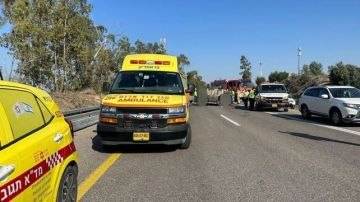 شرطي إسرائيلي يشعل النار في نفسه بالقدس شرطي إسرائيلي يشعل النار في نفسه بالقدس