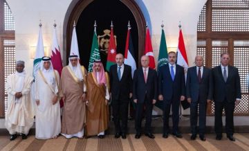 دول عربية وإسلامية ترحب بخطوات حماس وتدعو إسرائيل لوقف فوري للقصف دول عربية وإسلامية ترحب بخطوات حماس وتدعو إسرائيل لوقف فوري للقصف