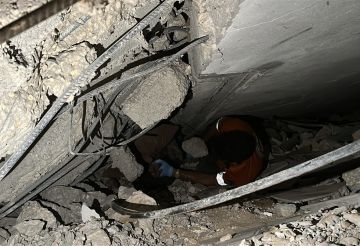 مصادر طبية: 91 قتيلا في غارات إسرائيلية على منازل وخيام النازحين بغزة (فيديوهات)