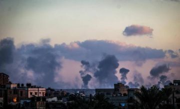 وفد أمني إسرائيلي يبحث مع الوسطاء ملفين مهمين بشأن غزة وفد أمني إسرائيلي يبحث مع الوسطاء ملفين مهمين بشأن غزة
