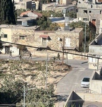 مواجهات مع قوات الاحتلال في بورين جنوب نابلس مواجهات مع قوات الاحتلال في بورين جنوب نابلس