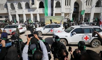 القسام تفرج عن أول دفعة في صفقة التبادل.. الاحتلال فشل في تحرير أسراه بالضغط العسكري