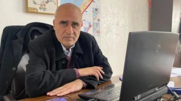 إعلام إسرائيلي: توافق بين حماس والسلطة الفلسطينية على تكليف أمجد الشوا لإدارة غزة إعلام إسرائيلي: توافق بين حماس والسلطة الفلسطينية على تكليف أمجد الشوا لإدارة غزة