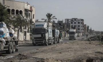 غزة - 173 شاحنة مساعدات دخلت أمس غزة - 173 شاحنة مساعدات دخلت أمس