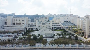 جامعة النجاح تطلق استراتيجية شاملة للتحول نحو الذكاء الاصطناعي جامعة النجاح تطلق استراتيجية شاملة للتحول نحو الذكاء الاصطناعي