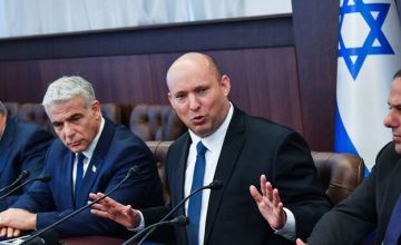 بينت يكشف خطته الانتخابية.. تقديم بديل يميني ليبرالي للفوز على نتنياهو بينت يكشف خطته الانتخابية.. تقديم بديل يميني ليبرالي للفوز على نتنياهو