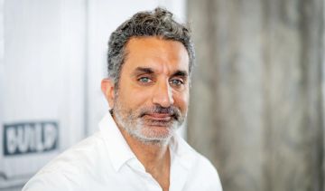 باسم يوسف على الشاشات المصرية بعد غياب استمر 11 عاما باسم يوسف على الشاشات المصرية بعد غياب استمر 11 عاما