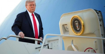 ترامب يصل إلى الكيان بالتزامن مع إطلاق سراح الأسرى.. ويؤكد: الحرب في غزة انتهت