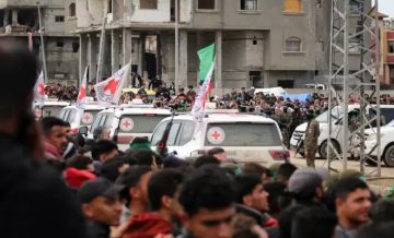 حماس تصدر بيانا في أعقاب إطلاق الدفعة الأولى من أسرى إسرائيل بغزة