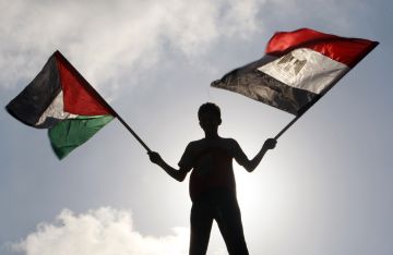 مصر.. رئيس المخابرات يلتقي قادة فصائل فلسطينية لتحقيق توافق وطني حول خطة ترامب مصر.. رئيس المخابرات يلتقي قادة فصائل فلسطينية لتحقيق توافق وطني حول خطة ترامب