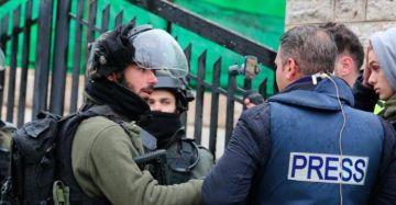 منتدى الإعلاميين يحذر الصحفيين الأجانب من رواية الاحتلال بغزة منتدى الإعلاميين يحذر الصحفيين الأجانب من رواية الاحتلال بغزة