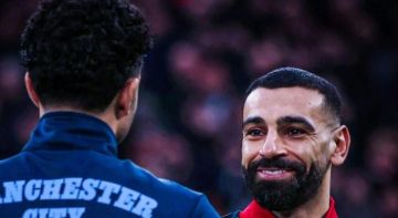 موقف صلاح ومرموش.. اللاعبون الأعلى أجرا في الدوري الإنجليزي موقف صلاح ومرموش.. اللاعبون الأعلى أجرا في الدوري الإنجليزي