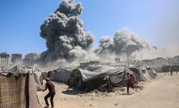 بالفيديو: 11 شهيدا وإصابات في غارات إسرائيلية على قطاع غزة