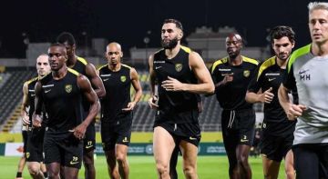 بكلمتين فقط.. بنزيما يوجه رسالة قوية قبل كلاسيكو النصر بكلمتين فقط.. بنزيما يوجه رسالة قوية قبل كلاسيكو النصر