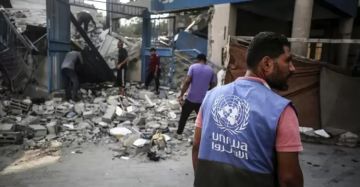 الأونروا: لا يمكن لأي منظمة أن تحل مكاننا في دعم سكان غزة الأونروا: لا يمكن لأي منظمة أن تحل مكاننا في دعم سكان غزة