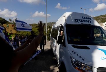 الإعلام الإسرائيلي: حماس مستعدة لتسليم جثامين 5 إلى 8 رهائن