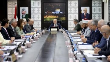 مجلس الوزراء: جاهزون لتنفيذ خطة التعافي والإعمار في قطاع غزة والدعم الدولي يجب أن يكون مساندا لا بديلا