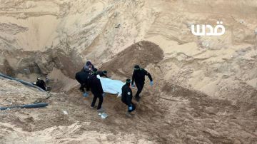 القسام تسلم جثتي أسيرين إسرائيليين القسام تسلم جثتي أسيرين إسرائيليين