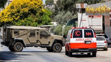 الاحتلال يصيب مواطنا ويعتقل أربعة شبان من طوباس ومخيم الفارعة